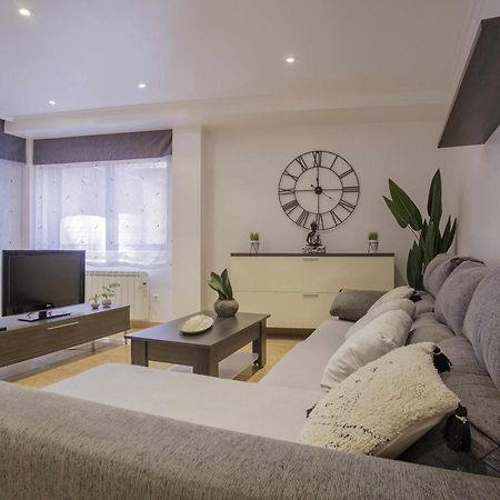 Apartamento En Raxo ポンテベドラ エクステリア 写真